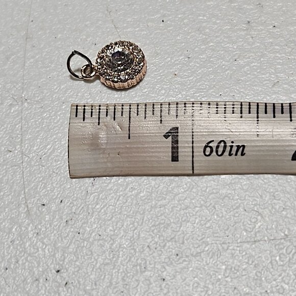 Elegant Gold Tone Rhinestone Pendant Charm for Necklace Sparkling DIY Jewelry - Picture 4 of 4